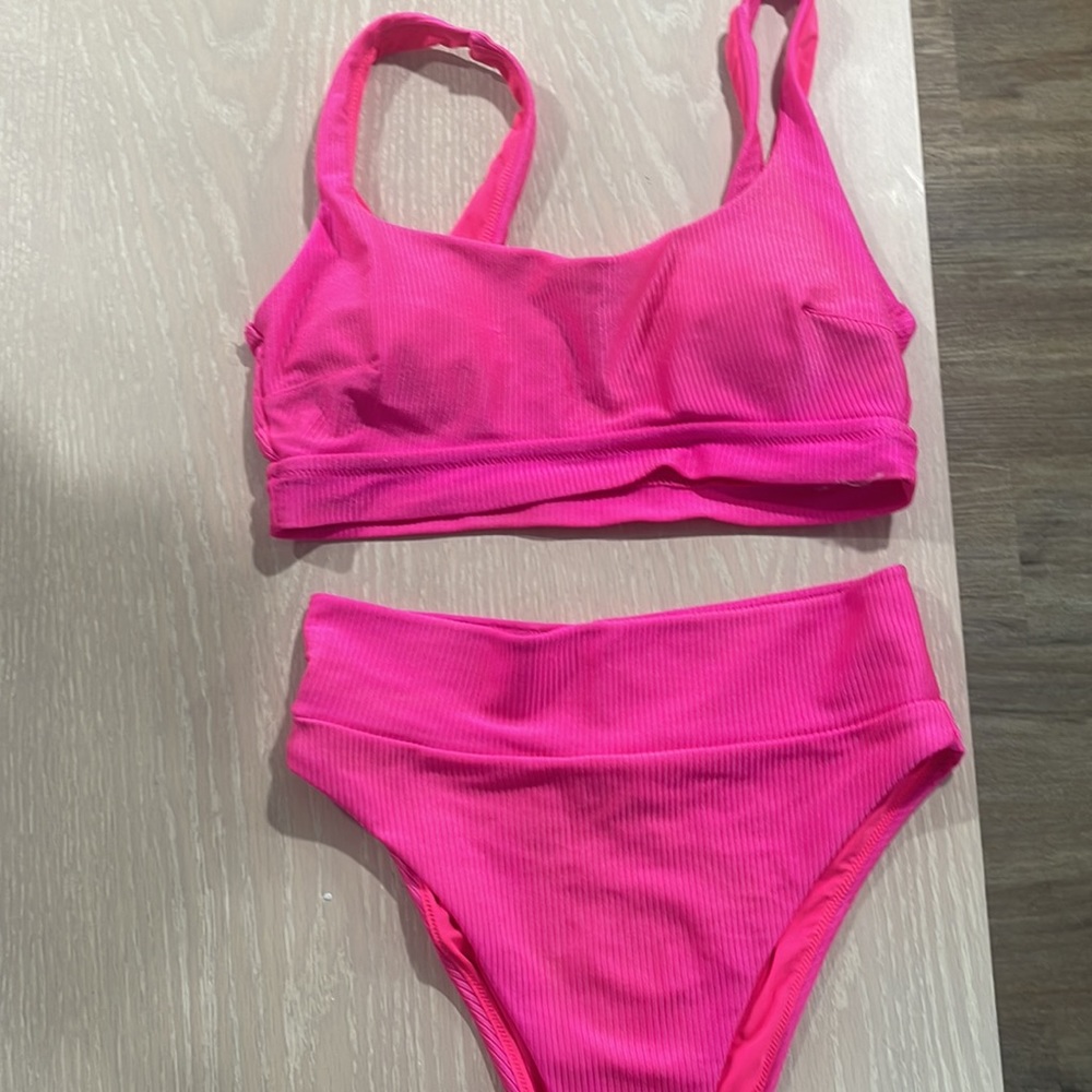 Pink Ribbed Shine Aerie Bikini (Large/Medium)